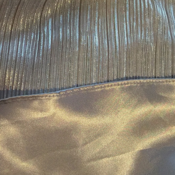 NEW Tahari Formal Dress Sz 4 Beaded Shimmer - Picture 4 of 8